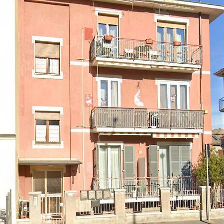 Appartamento Privato A Piacenza Con 3 Camere Matrimoniali エクステリア 写真