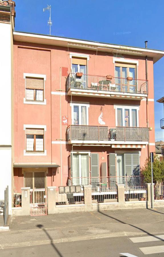 Appartamento Privato A Piacenza Con 3 Camere Matrimoniali エクステリア 写真